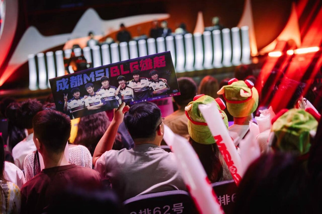 【赛后战报】新兵报道！WE两名新援完美发挥2：0战胜EDG